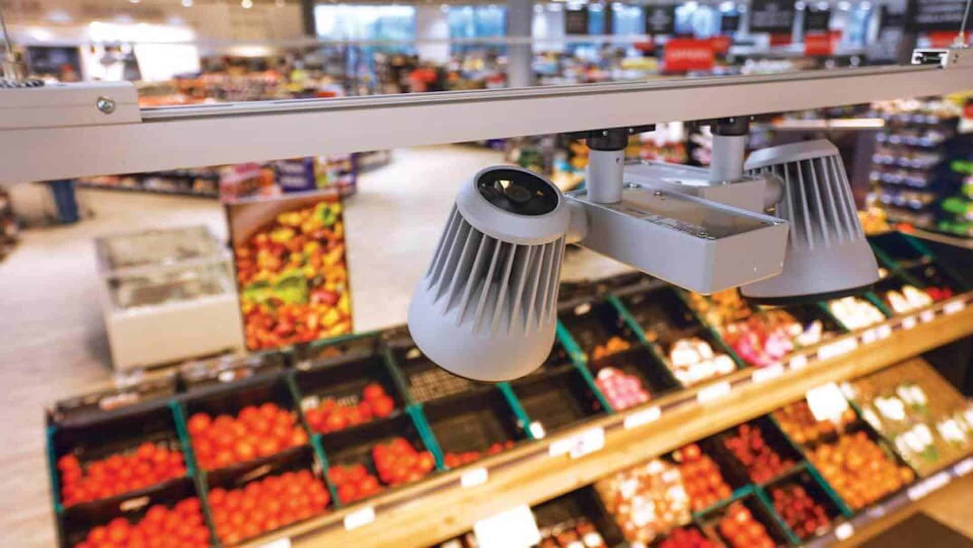 FESCHU IMOON světlo v prodejně